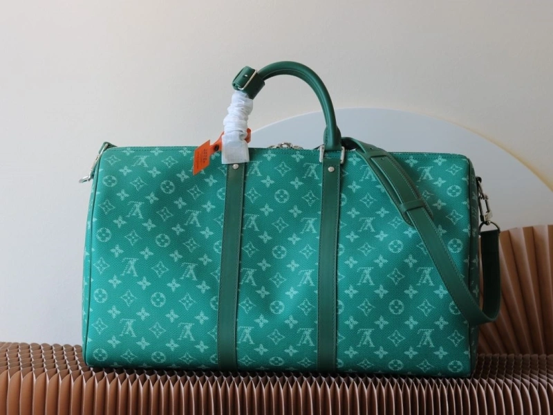LV Travel Bags 4233A-0310