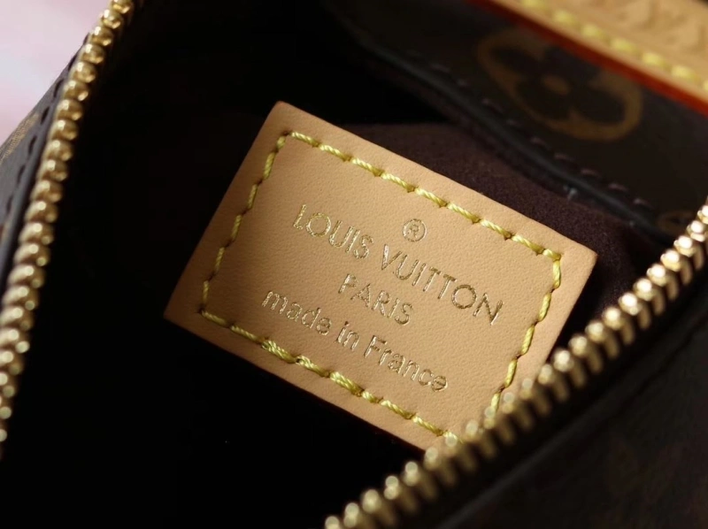 LV Box Bags 4233A-0313