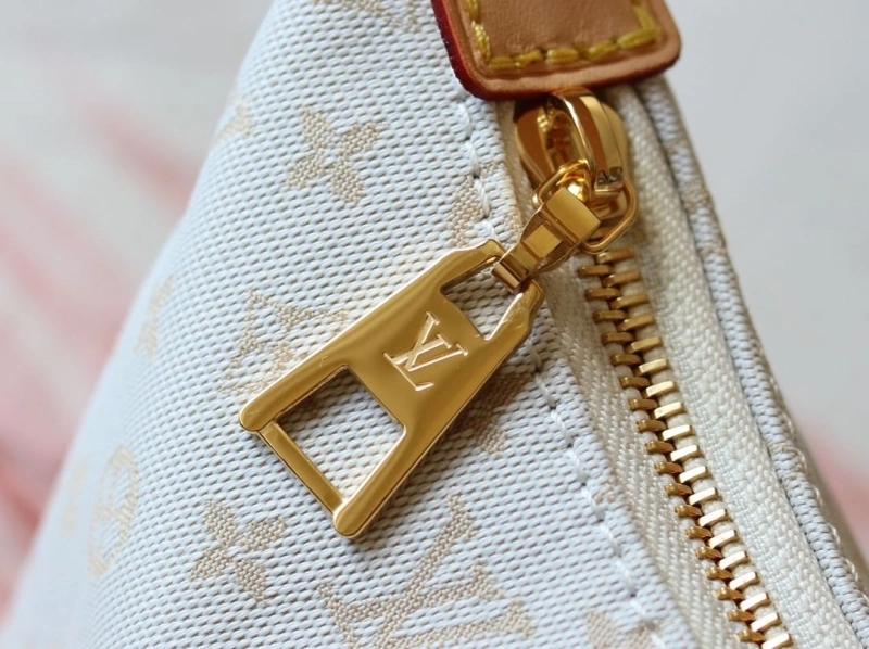 LV Top Handle Bags 4233A-0317