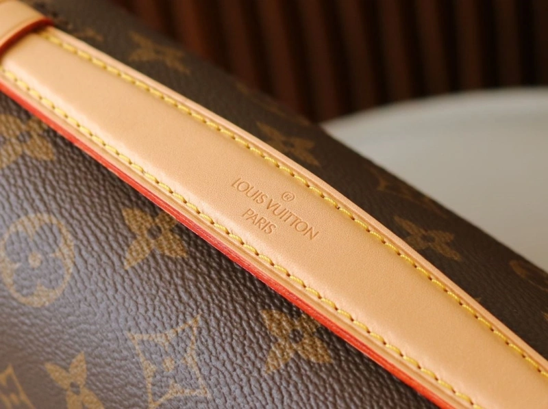 LV Satchel bags 4233A-0320