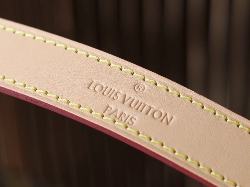 LV Top Handle Bags 4233A-0329