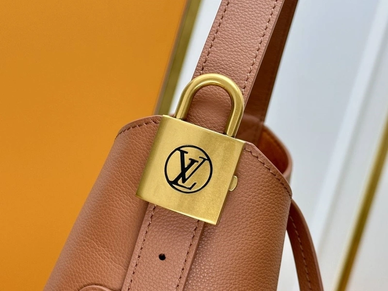 LV Shopping Bags 4233A-0360