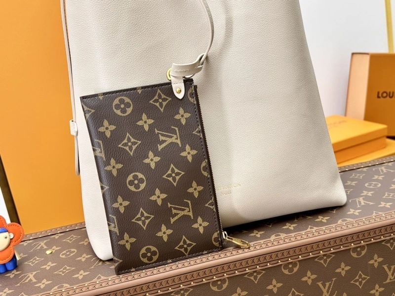 LV Shopping Bags 4233A-0364