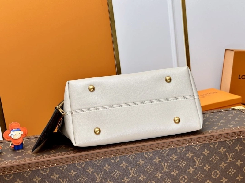 LV Shopping Bags 4233A-0364