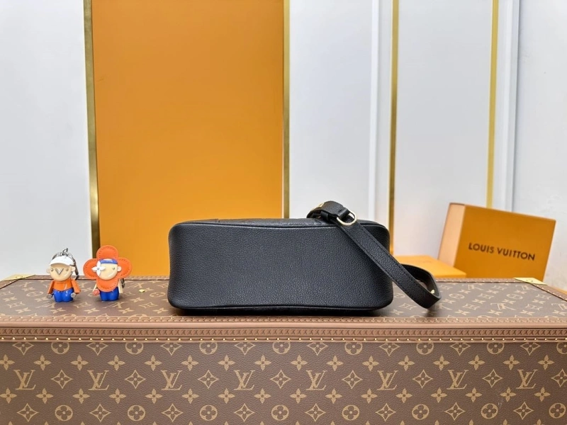 LV Satchel bags 4233A-0366