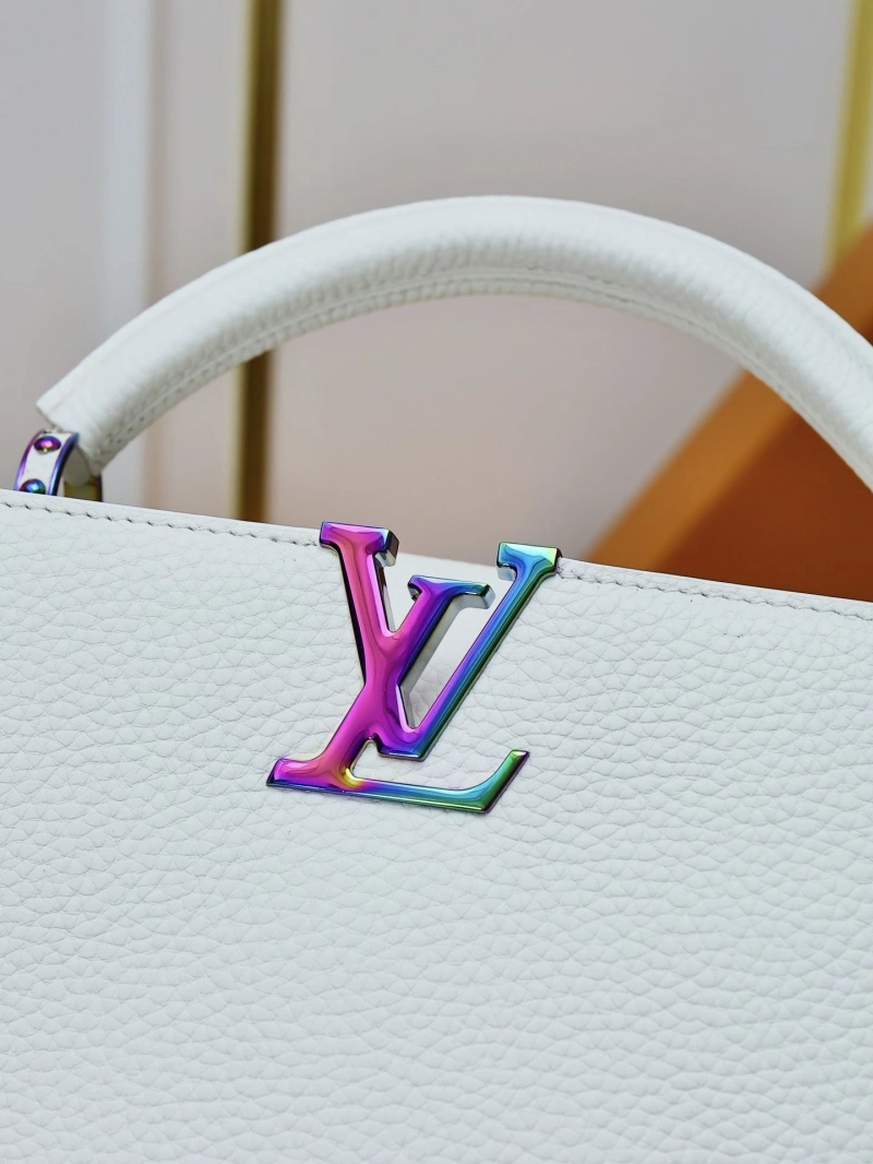 LV Capucines Bags 4233A-0374