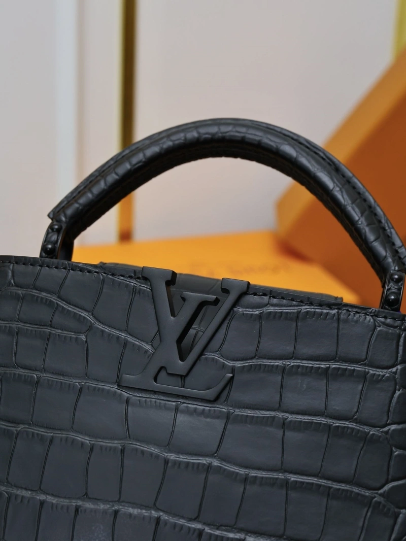 LV Capucines Bags 4233A-0376