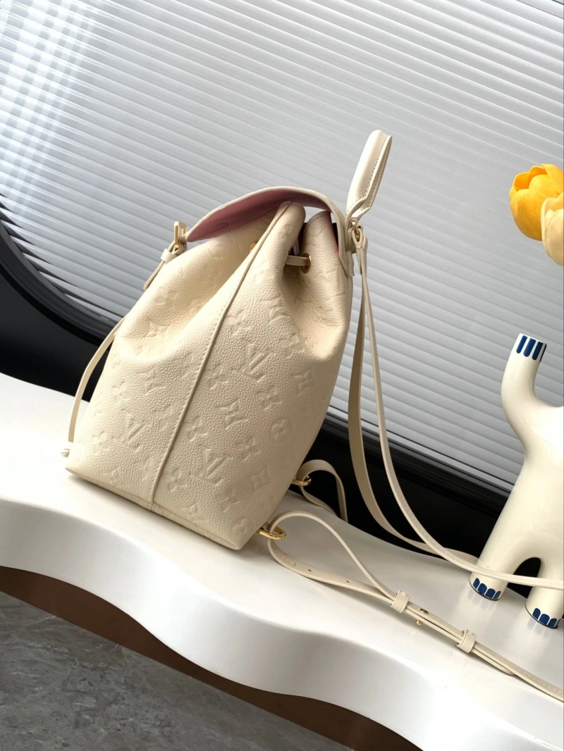 LV Backpacks 4233A-0392