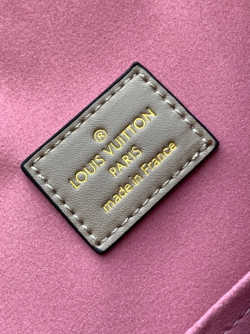 LV Backpacks 4233A-0393