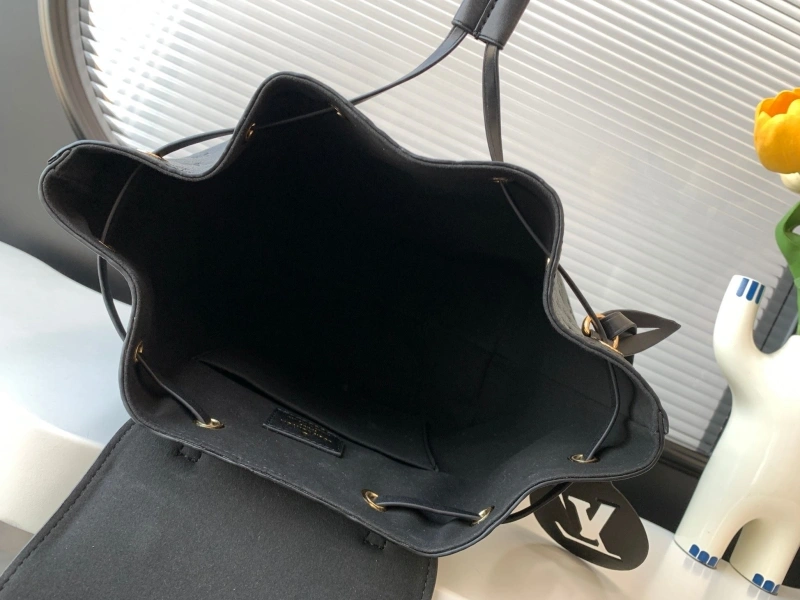 LV Backpacks 4233A-0394