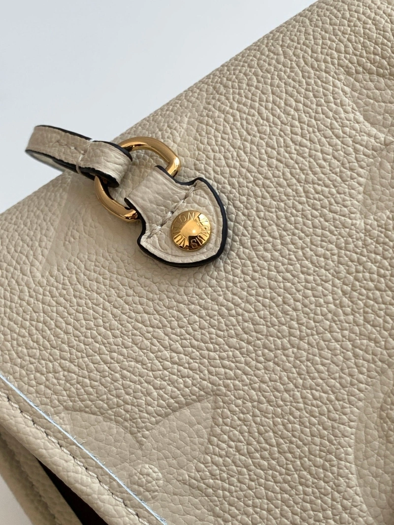 LV Shopping Bags 4233A-0395