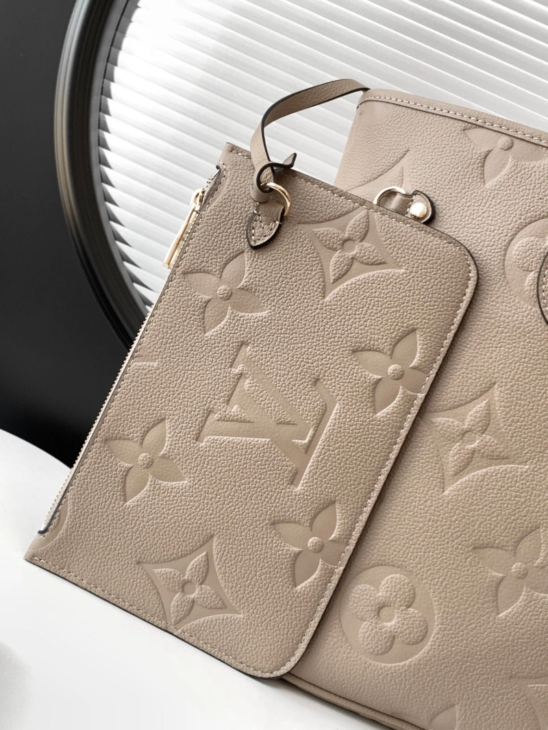 LV Shopping Bags 4233A-0396