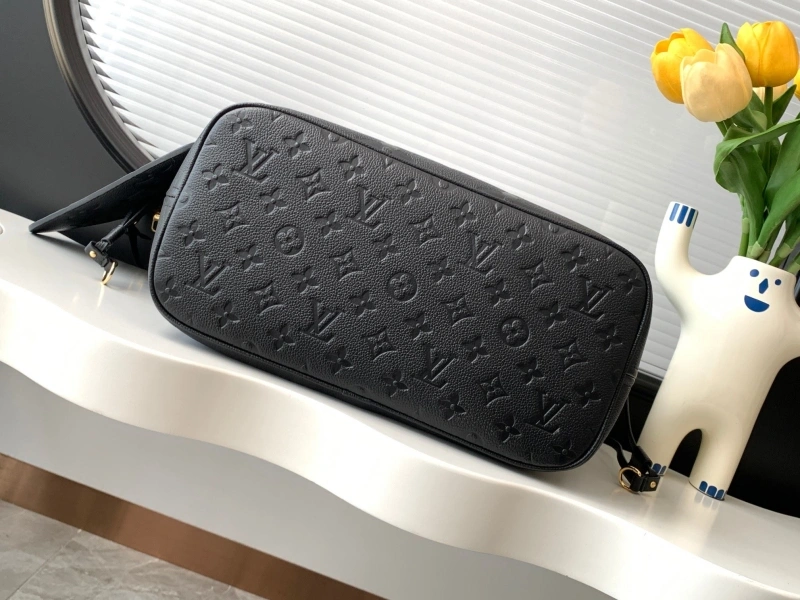 LV Shopping Bags 4233A-0397