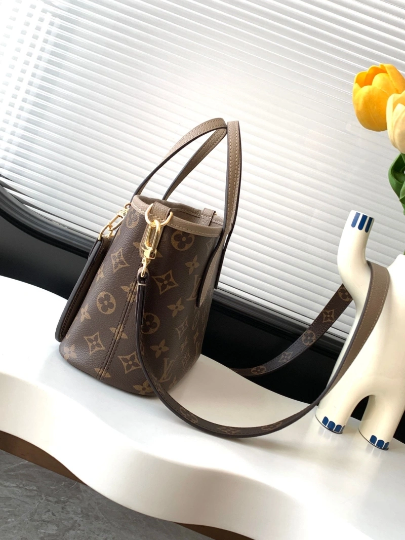 LV Shopping Bags 4233A-0483