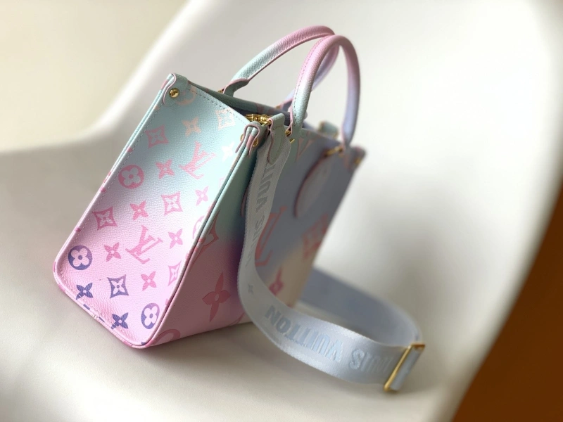 LV Shopping Bags 4233A-0818