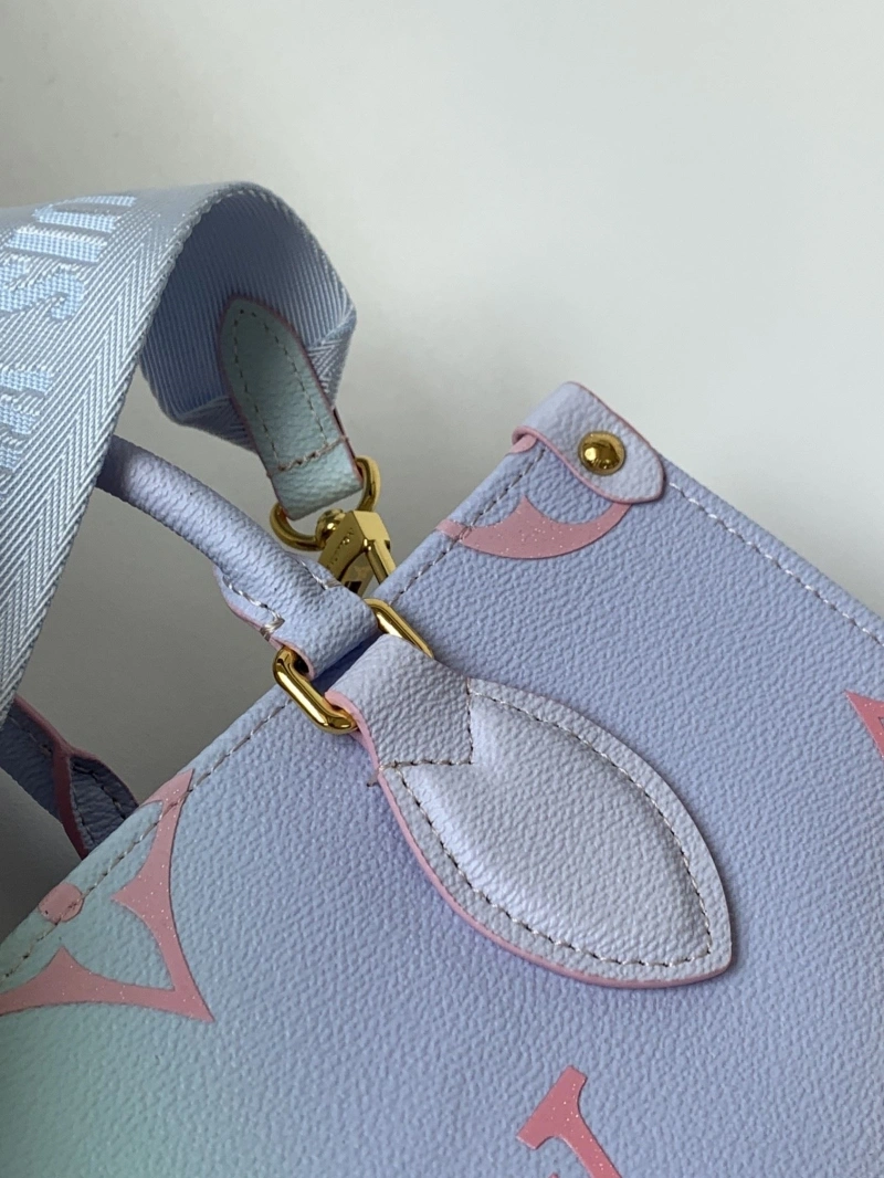 LV Shopping Bags 4233A-0818