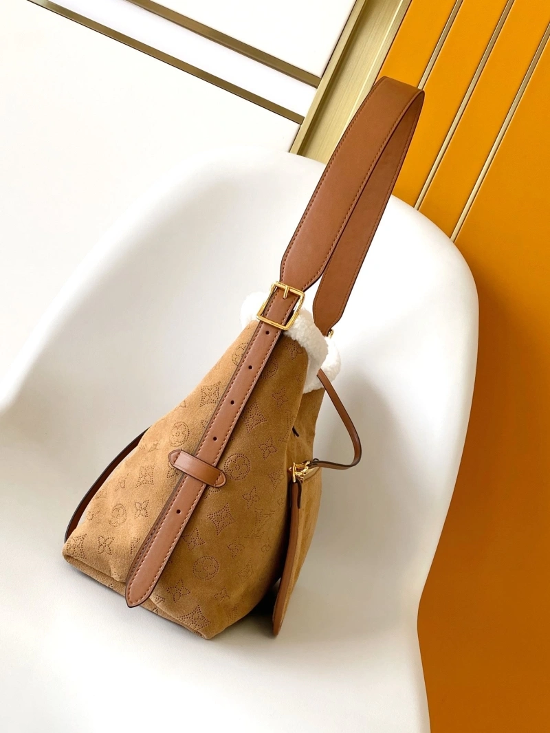 LV Top Handle Bags 4233A-0848