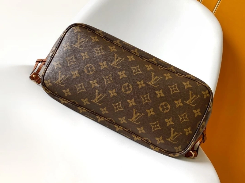 LV Shopping Bags 4233A-0855