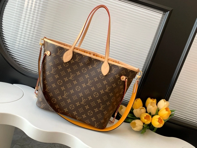 LV Shopping Bags 4233A-0924