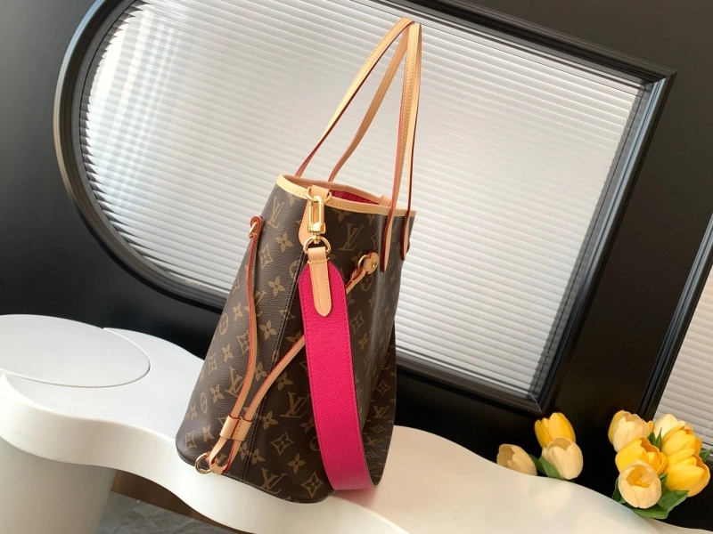 LV Shopping Bags 4233A-0925