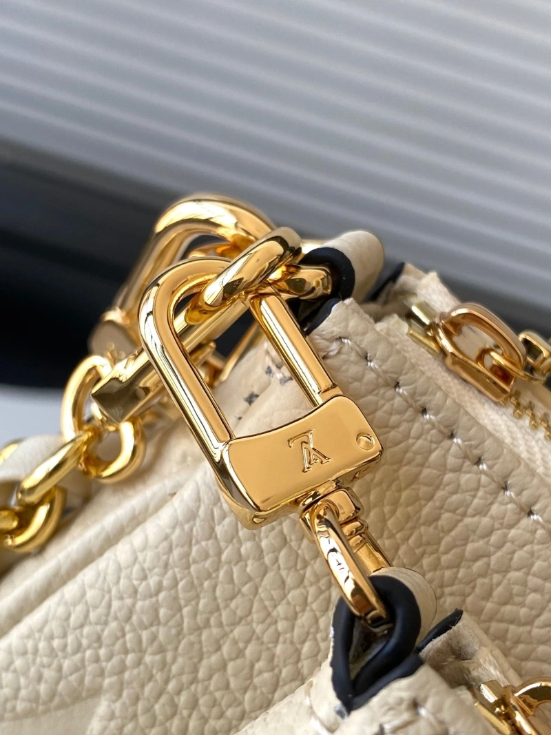 LV Top Handle Bags 4233A-0926