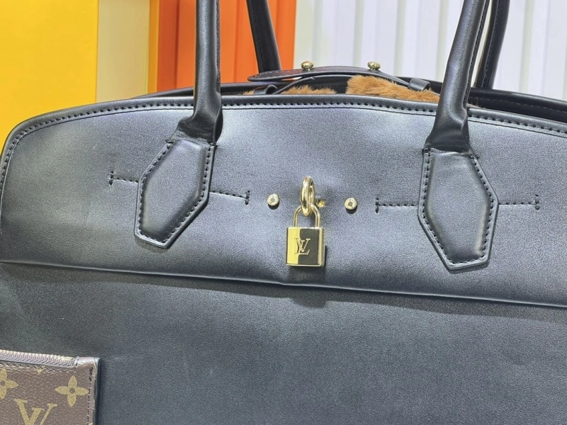 LV Top Handle Bags 4233A-1071