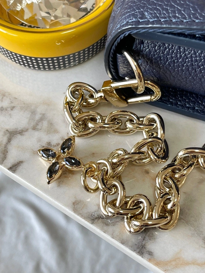 LV Satchel bags 4233A-1165