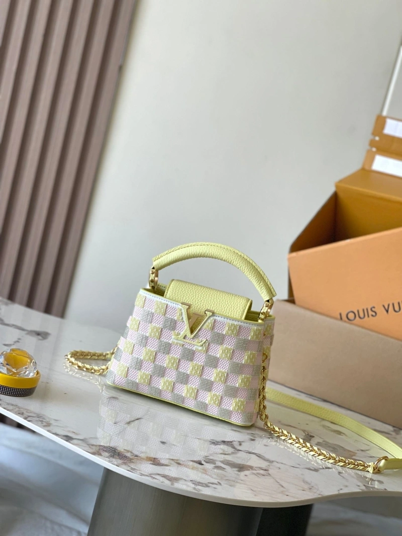 LV Capucines Bags 4233A-1172