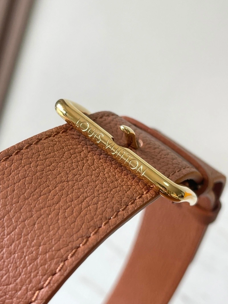 LV Capucines Bags 4233A-1202