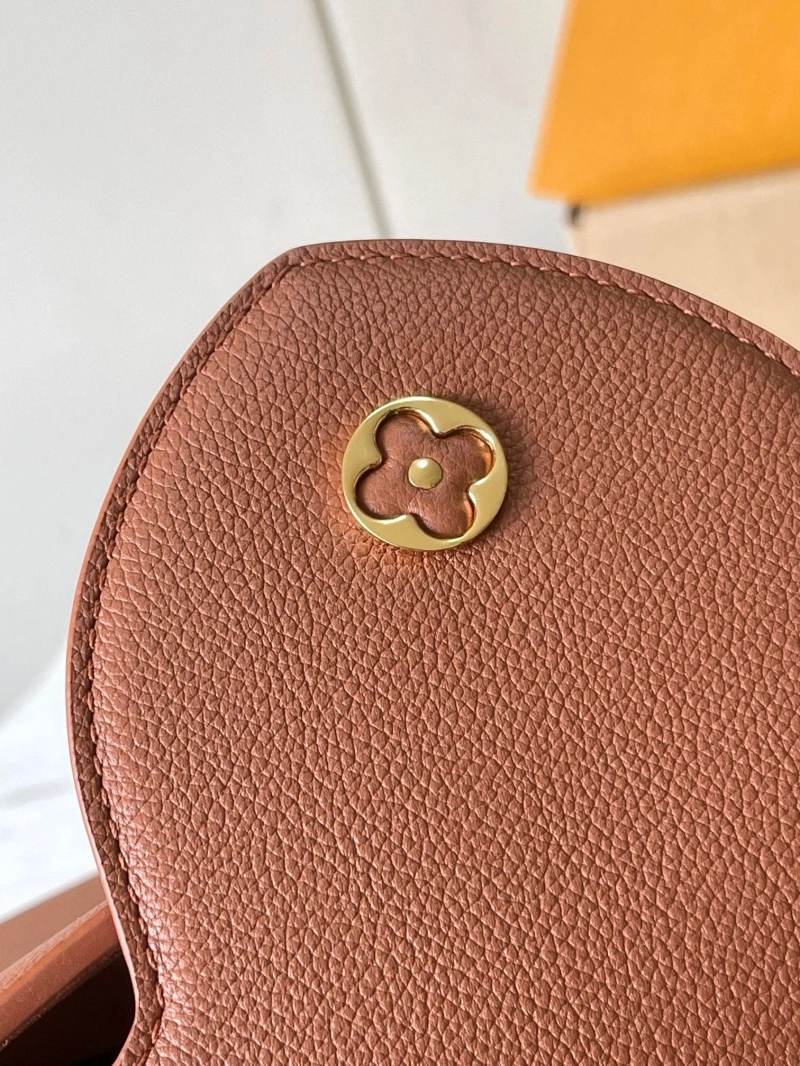 LV Capucines Bags 4233A-1202