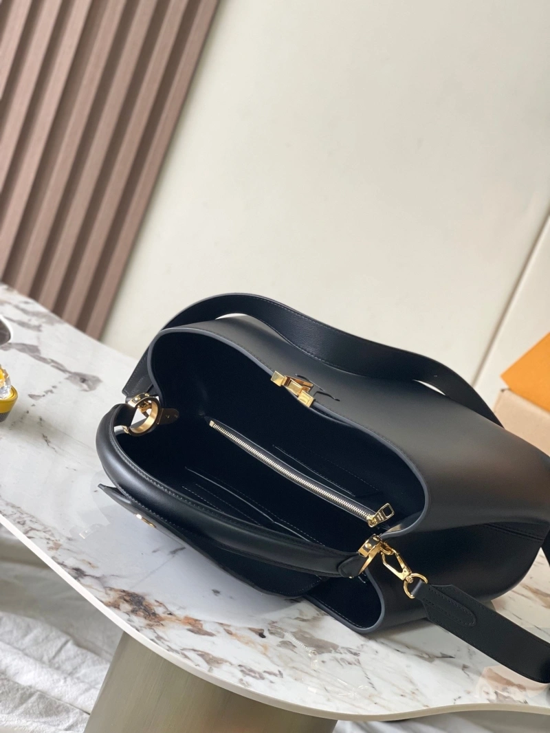 LV Capucines Bags 4233A-1203