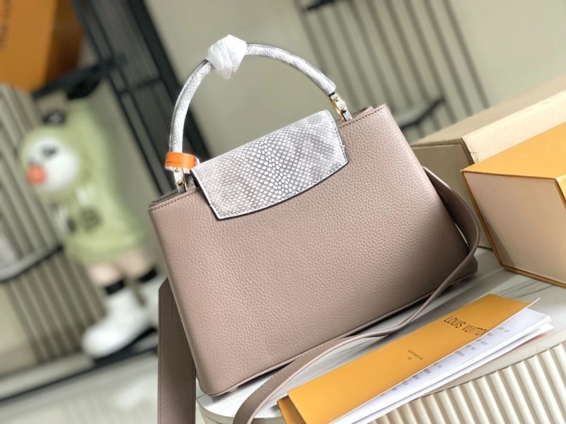 LV Capucines Bags 4233A-1226