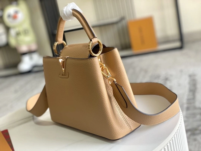 LV Capucines Bags 4233A-1228