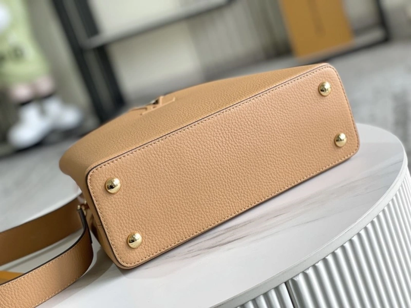 LV Capucines Bags 4233A-1229