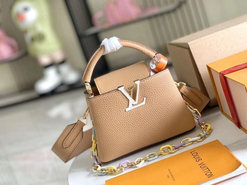 LV Capucines Bags 4233A-1230