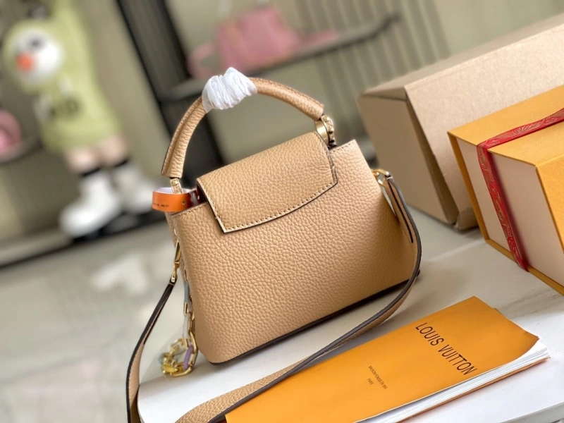 LV Capucines Bags 4233A-1230