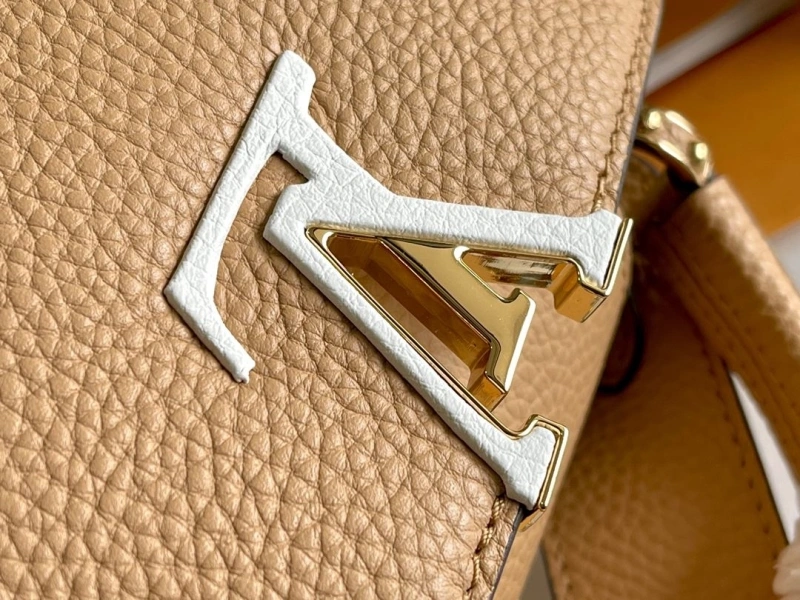 LV Capucines Bags 4233A-1230