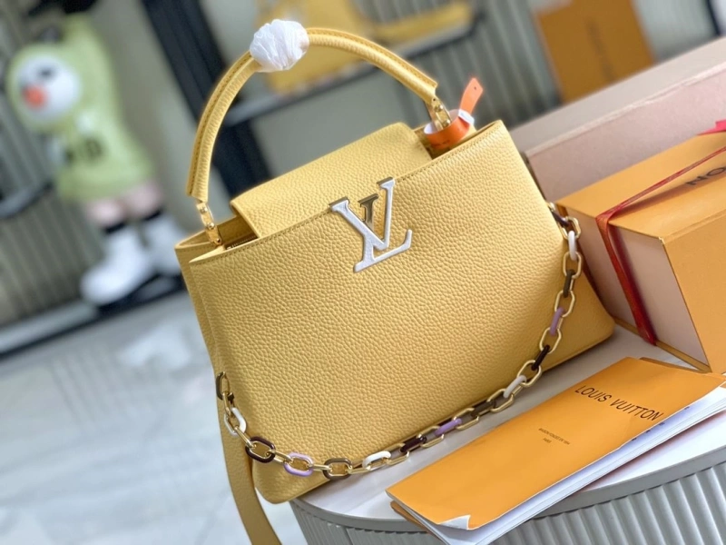 LV Capucines Bags 4233A-1232