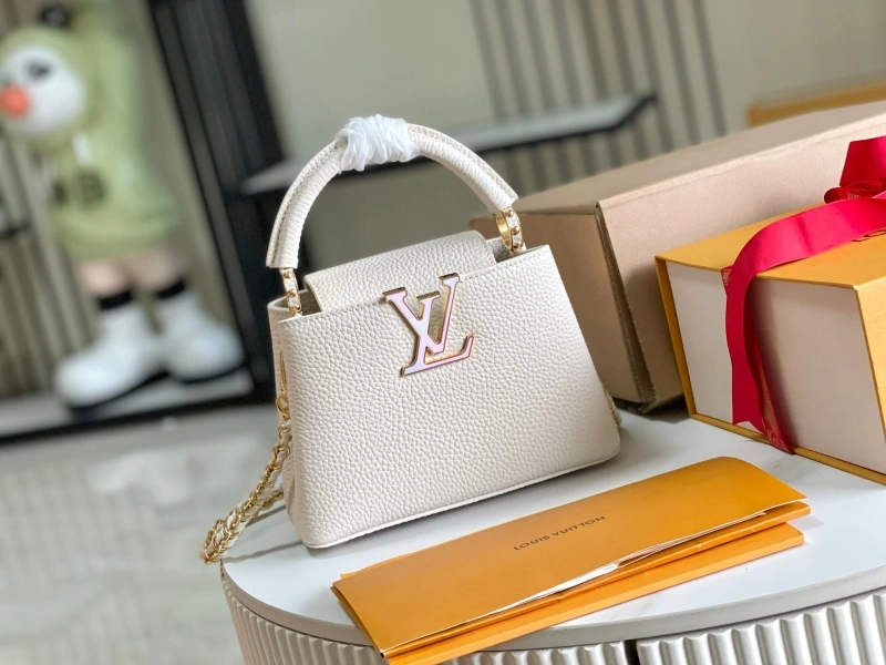 LV Capucines Bags 4233A-1233