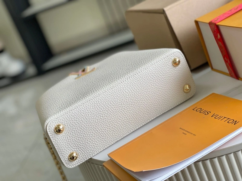 LV Capucines Bags 4233A-1234