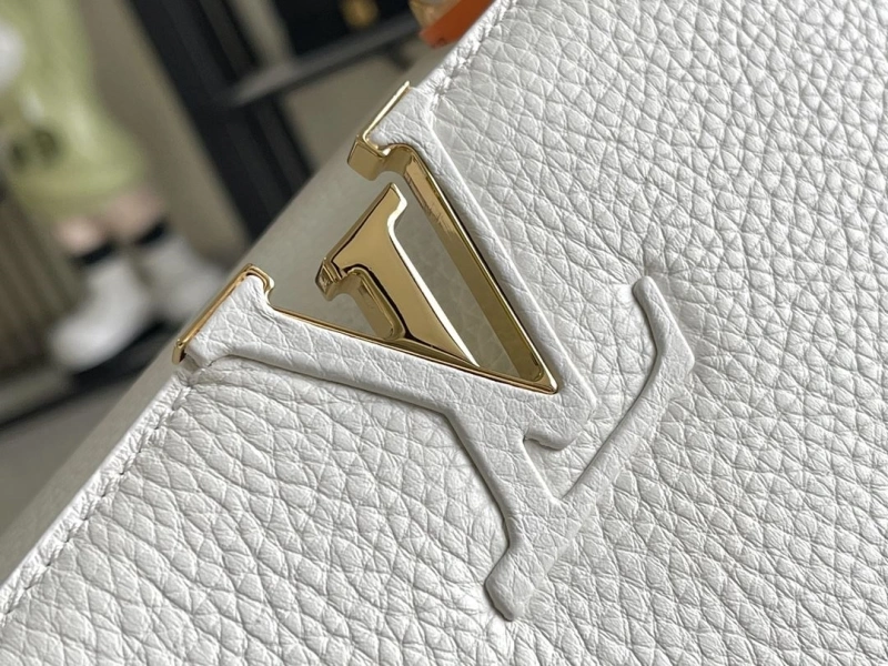 LV Capucines Bags 4233A-1242
