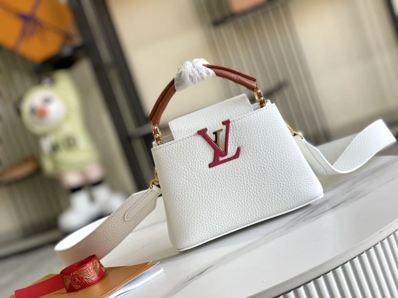 LV Capucines Bags 4233A-1252