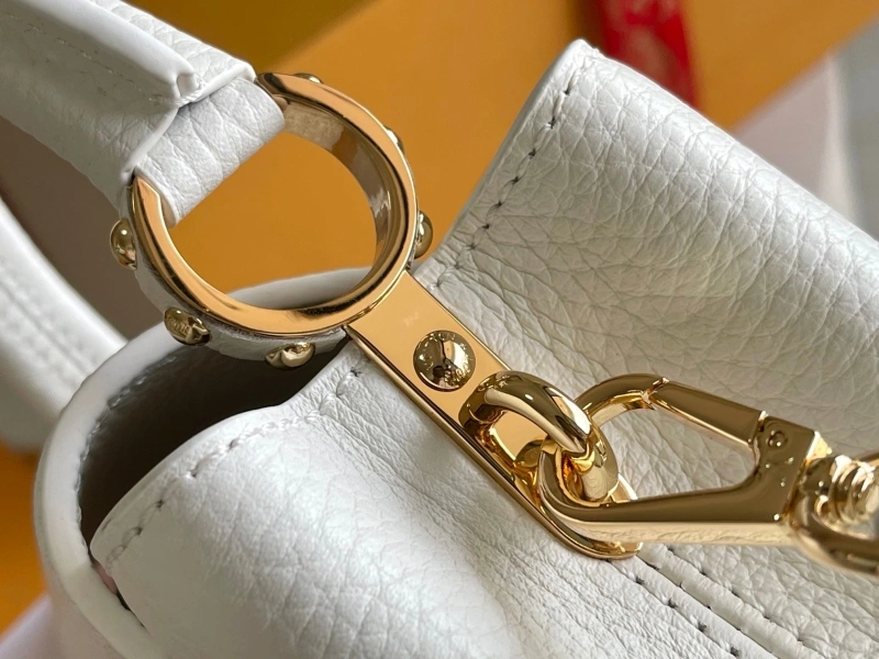 LV Capucines Bags 4233A-1256