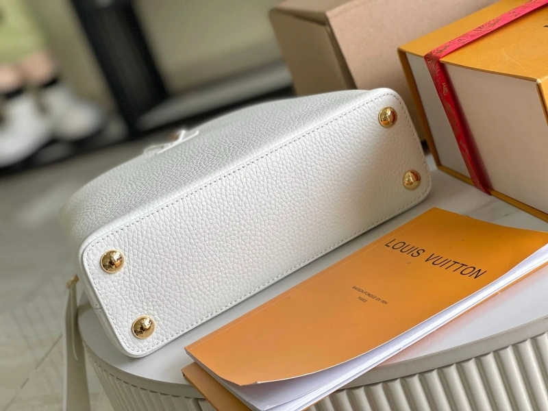 LV Capucines Bags 4233A-1257