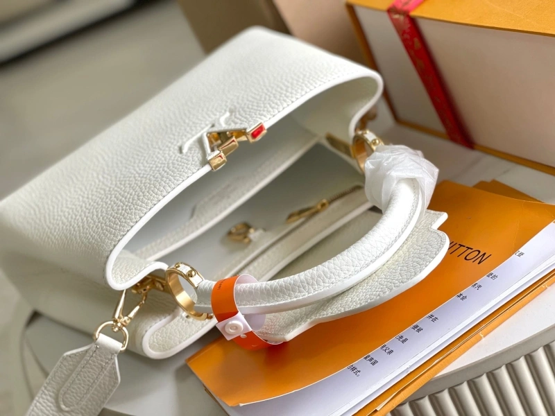 LV Capucines Bags 4233A-1257