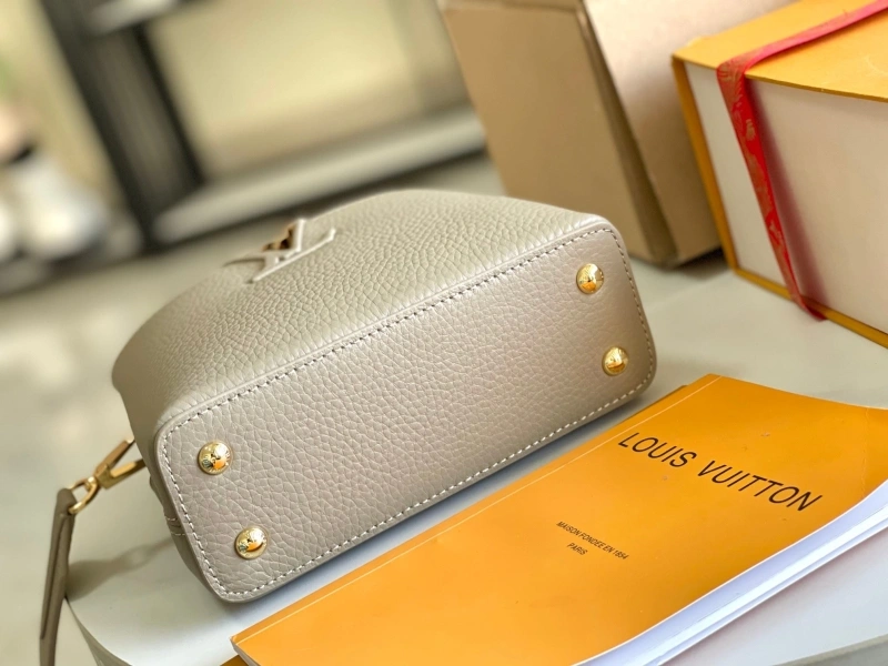 LV Capucines Bags 4233A-1258