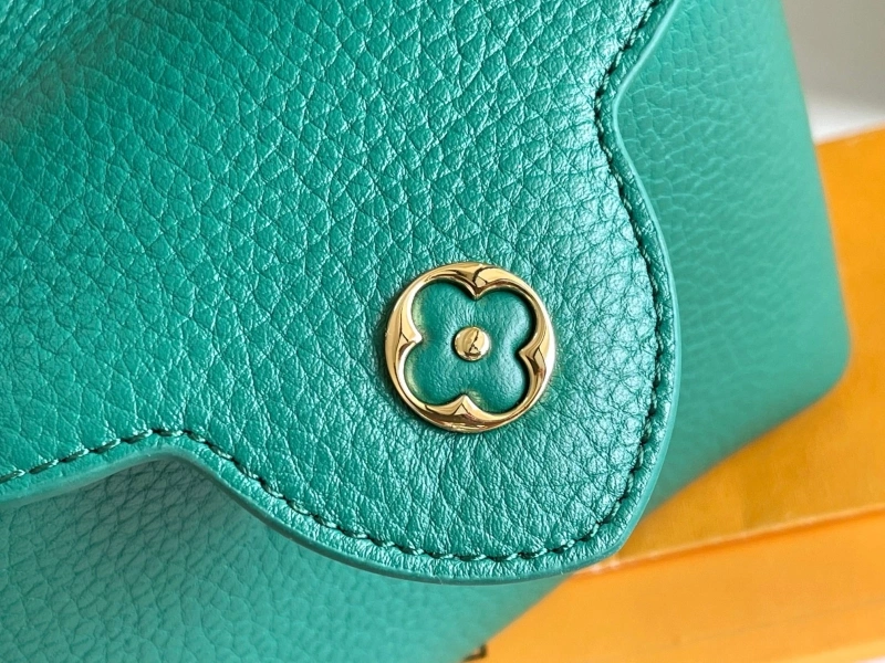 LV Capucines Bags 4233A-1260