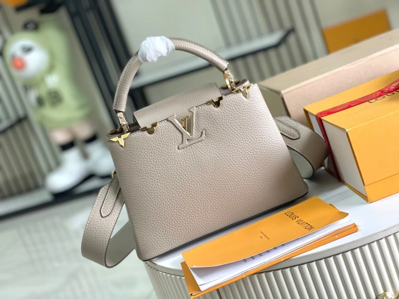 LV Capucines Bags 4233A-1267