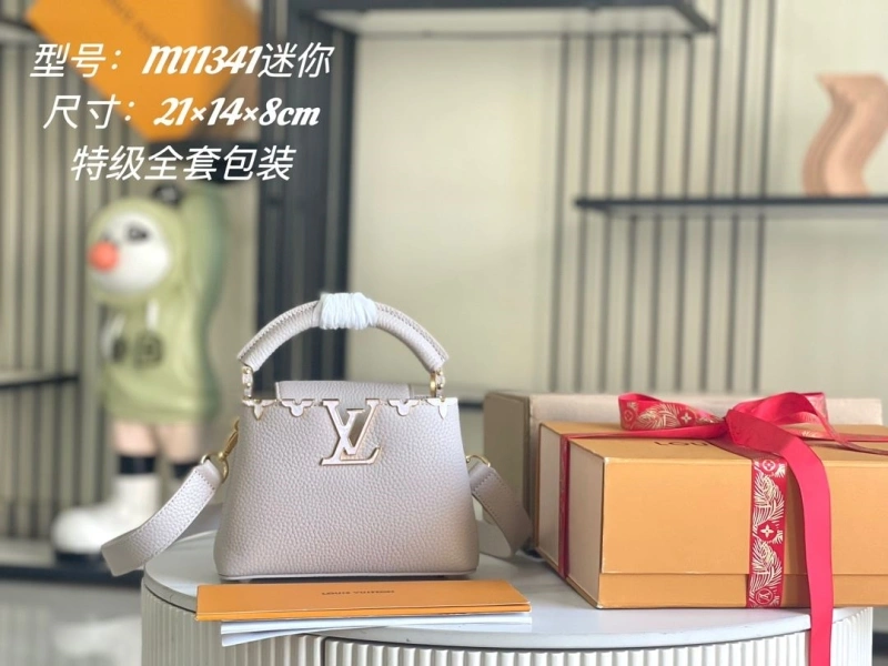 LV Capucines Bags 4233A-1268