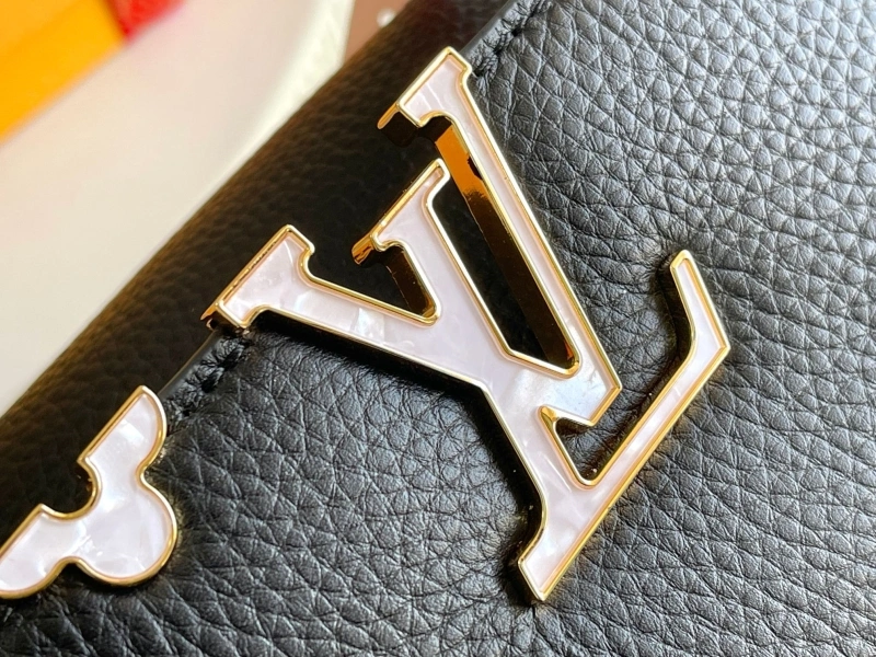 LV Capucines Bags 4233A-1271